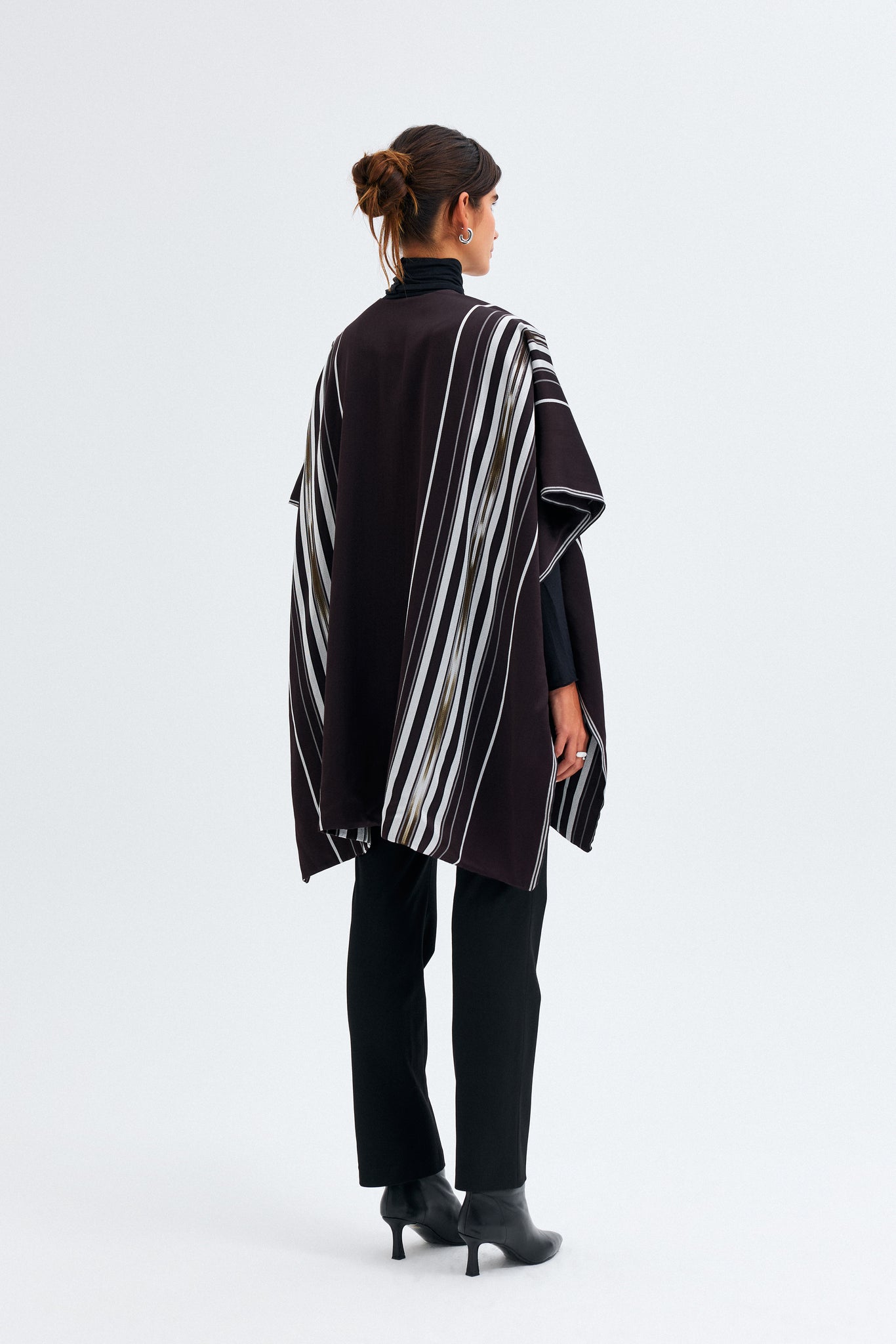 Brown Ikat Kutnu Poncho