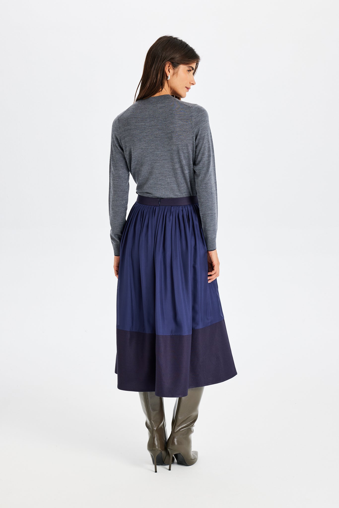 Kutnu Detailed Silk Navy Midi Skirt