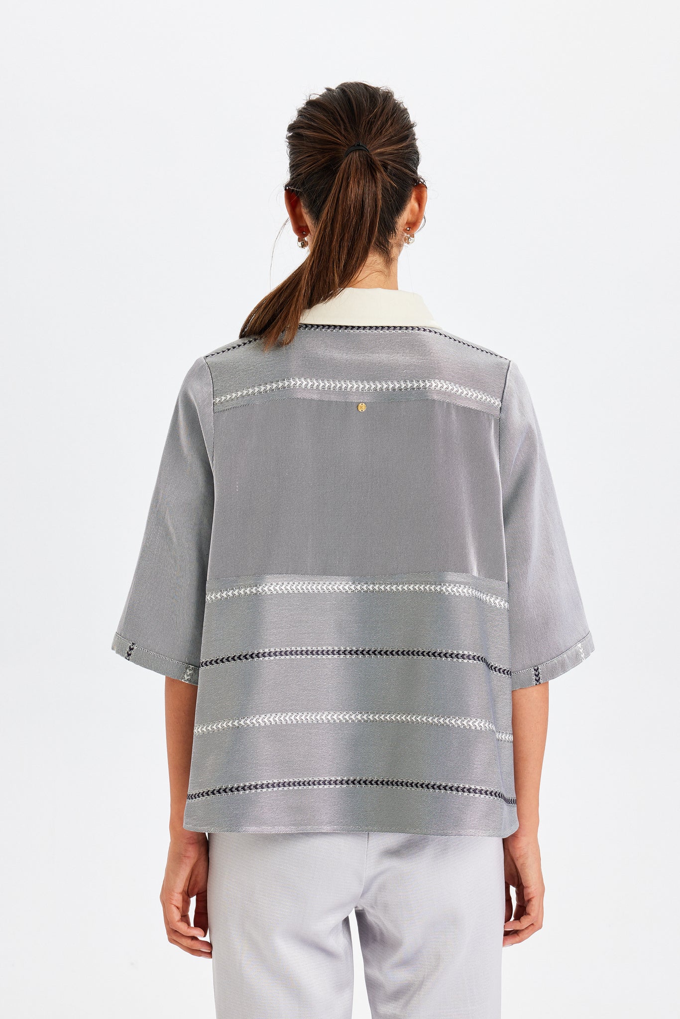 Velvet Detail Polo Neck Gray Kutnu Blouse