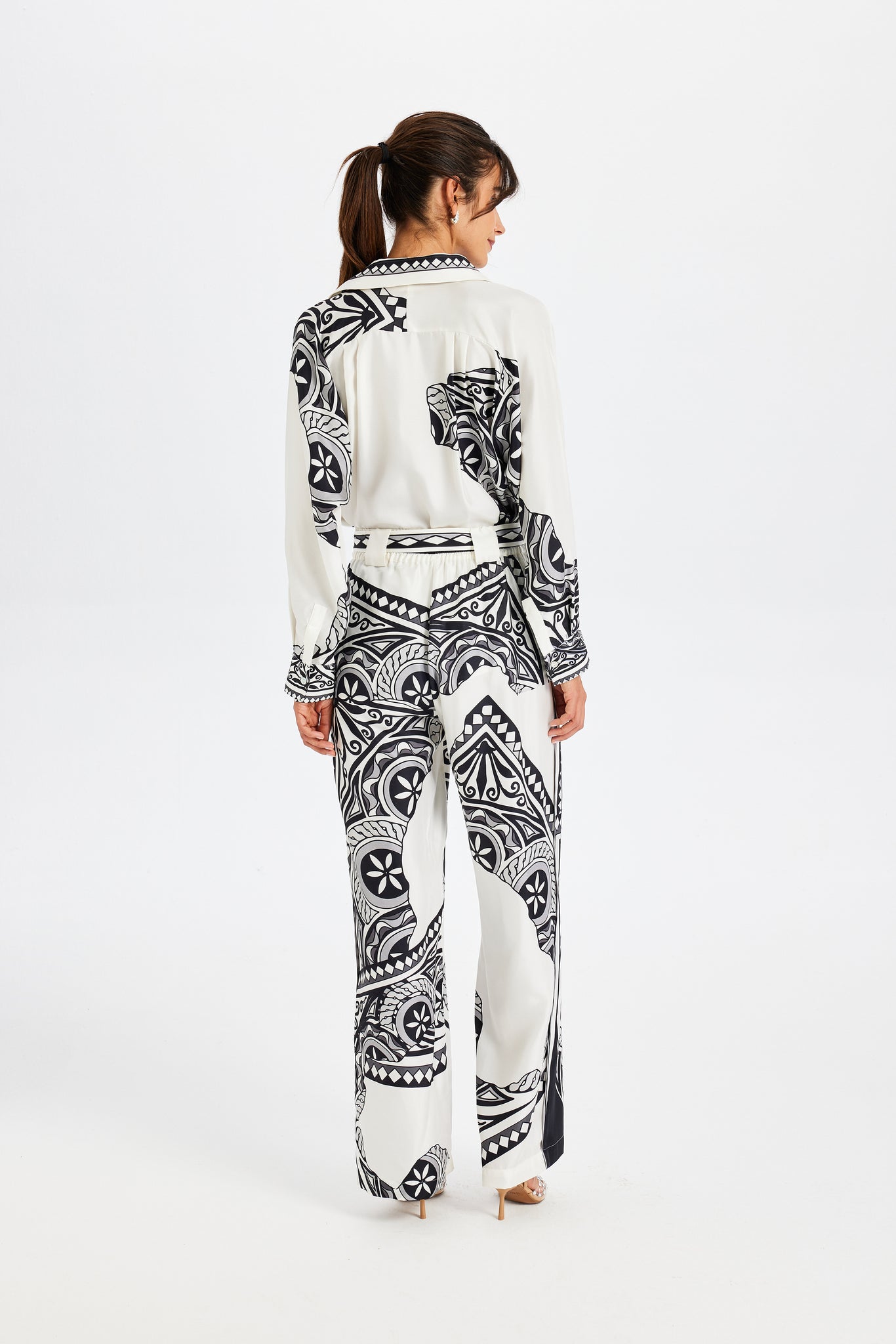 Zeugma Belted Black and White Silk Pants