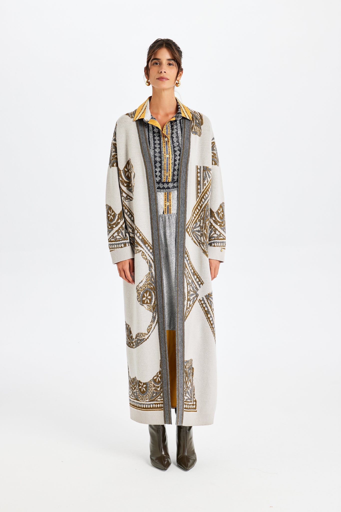 Zeugma Patterned Long Gray Knit Cardigan