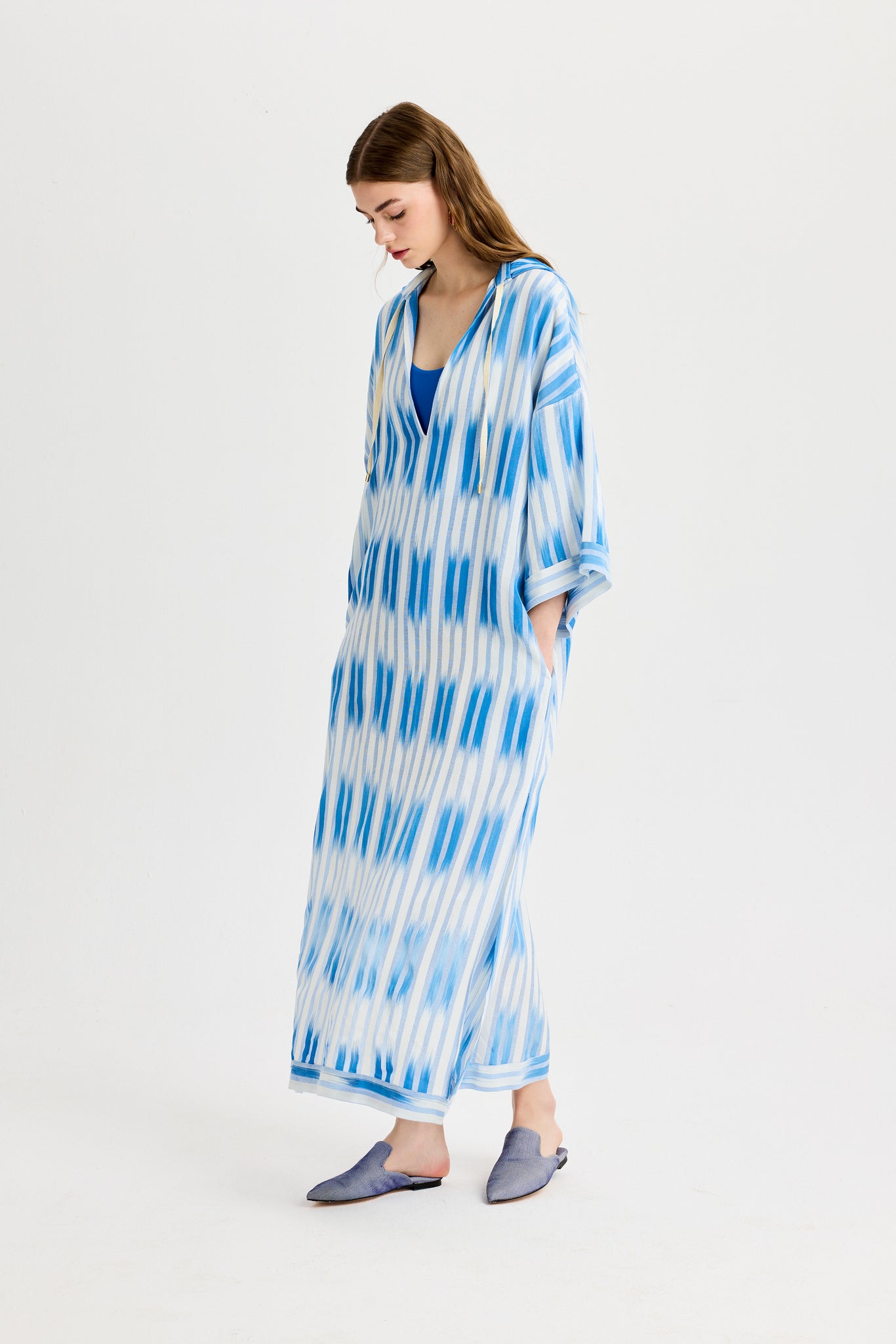 Blue Ikat Detailed Hooded Kutnu Kimono Dress