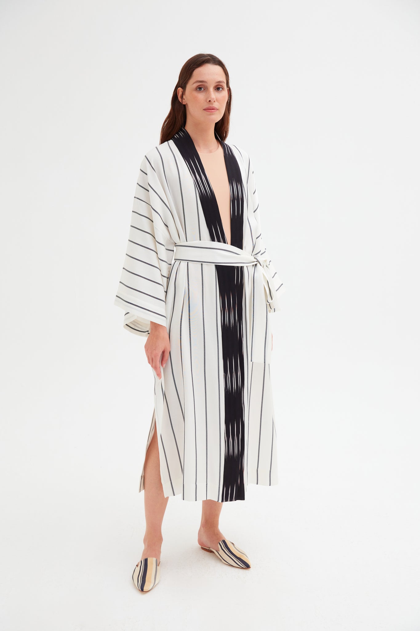 Claasic White-Black Striped Kimono